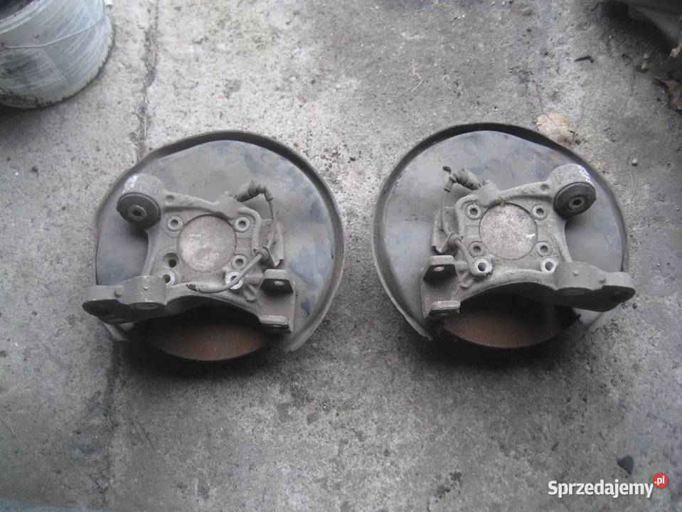 audi a6 c6 27tdi 30tdi zwrotnica lewa prawa tył Rakoniewice