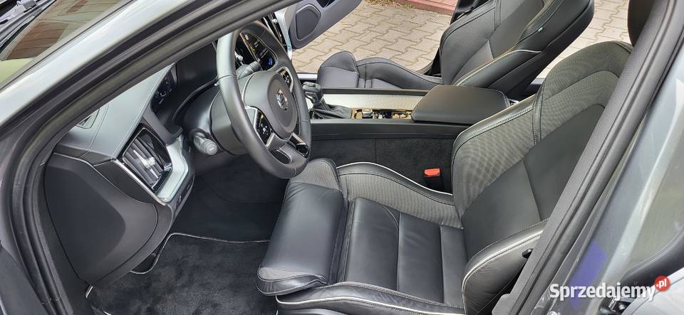 Volvo S60 2020r 20T5 Motoryzacja Tomaszów Mazowiecki sprzedam