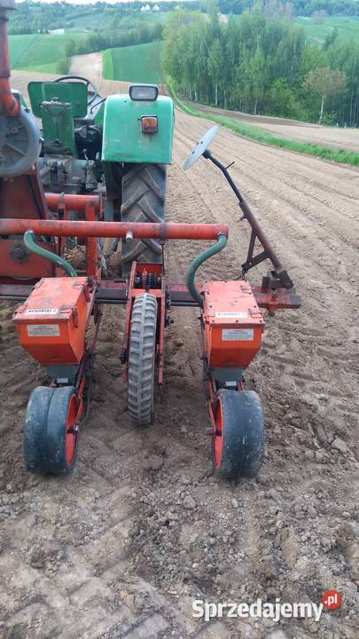 Siewnik do kukurydzy Becker Aeromat S057 małopolskie Miechów