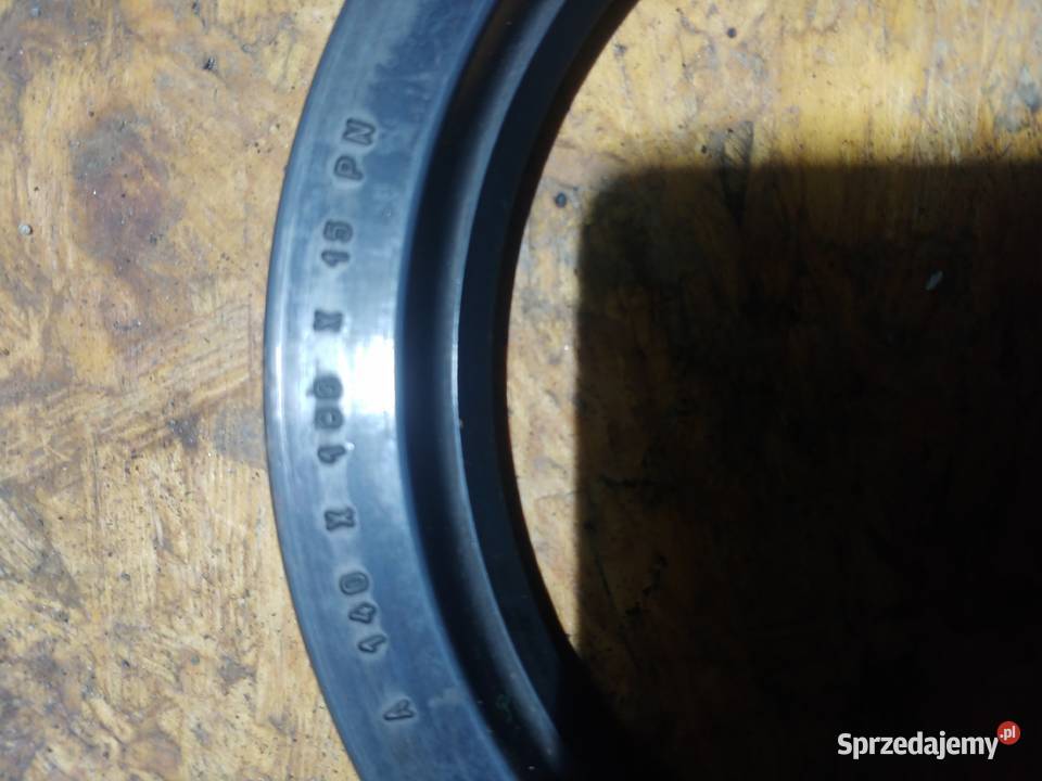 Simering uszczelniacz 100x140x15 ciężarowe lubelskie Stoczek Łukowski