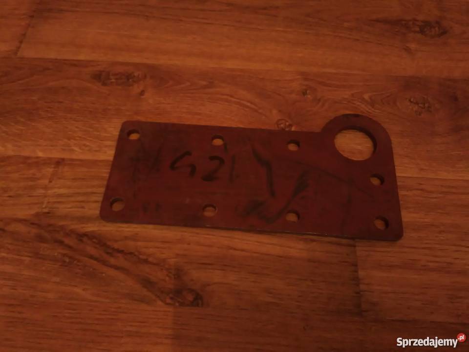 Pokrywa tylna głowicy Farm Mot 250D części Części zamienne pomorskie Gdańsk