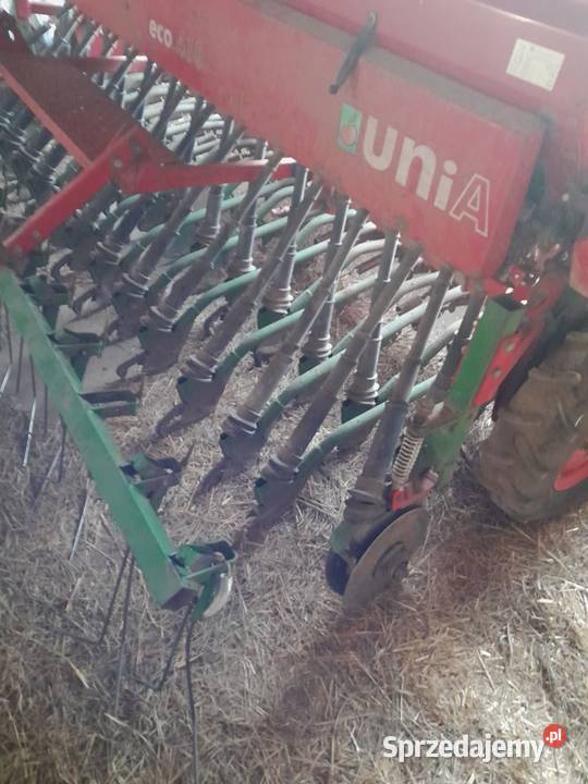 Agregat uprawowo siewny UNIAFAMAROL Osiny