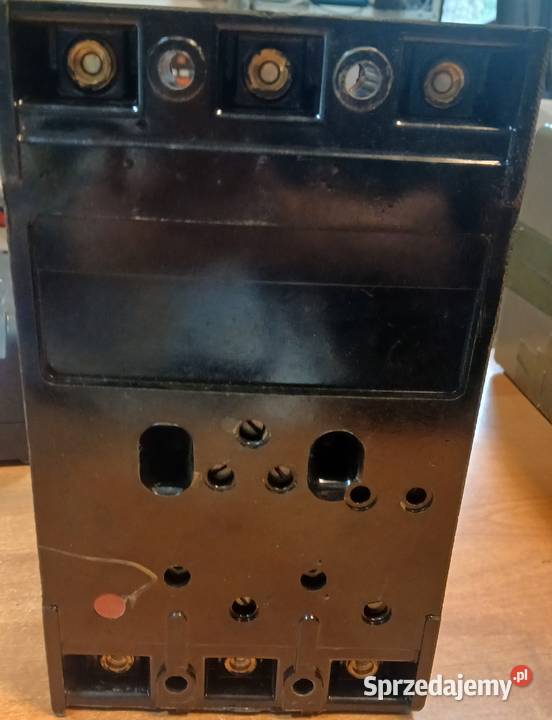 Wyłącznik EMAELESTER TYP WIS100 agregatowy Skierniewice sprzedam