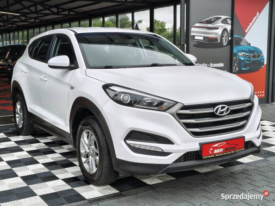 Hyundai Tucson 2017r 16 Benzyna Zadbany SUV Zarszyn sprzedam