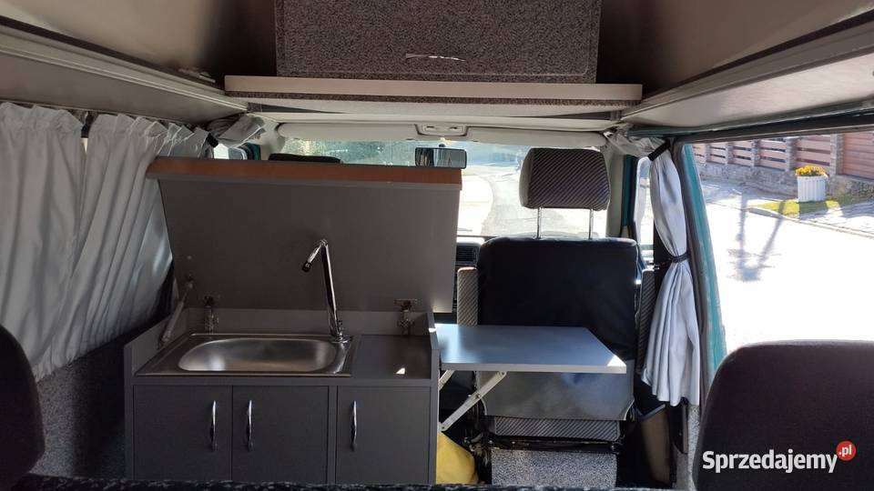 Volkswagen Transporter T4 samochód 8 osobowy