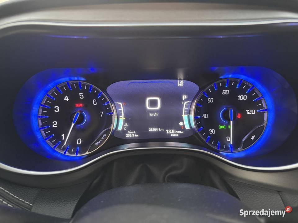 Chrysler Pacifica Limited S 2022 LPG przyciemniane szyby podlaskie Łomża