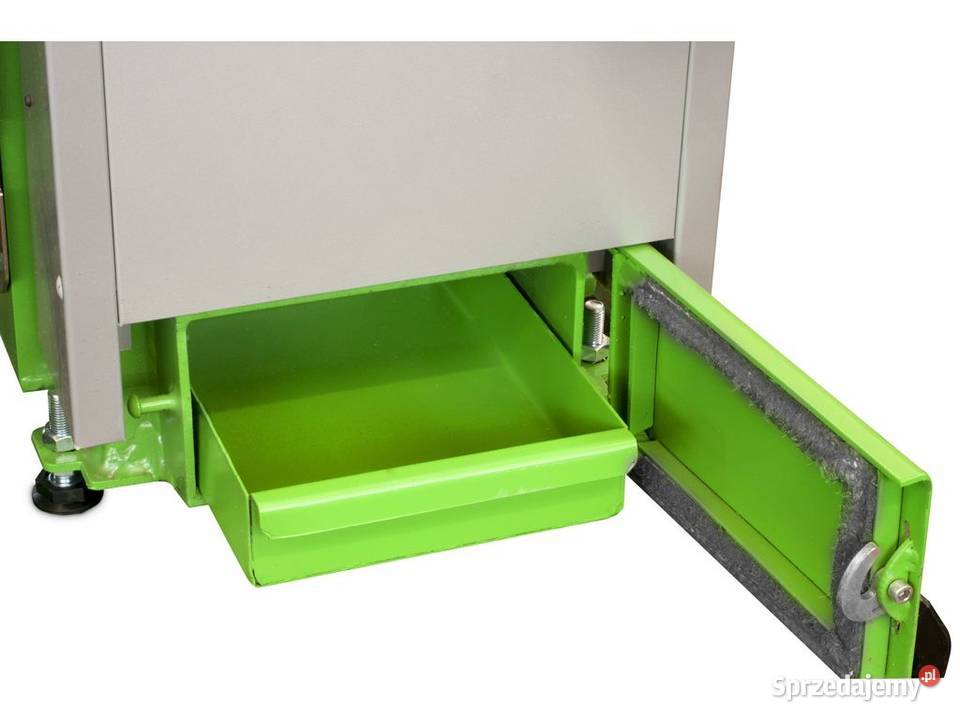 Kocioł piec kotły CO z podajnikiem na pellet Budownictwo i akcesoria Katowice