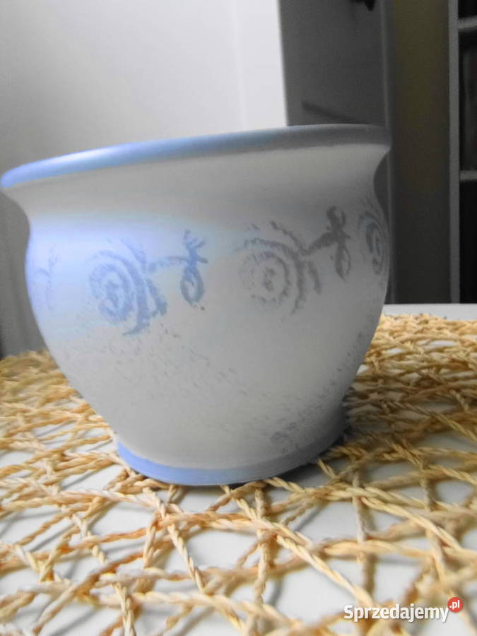 Nietuzinkowa osłonka na kwiatek ceramiczna Warszawa