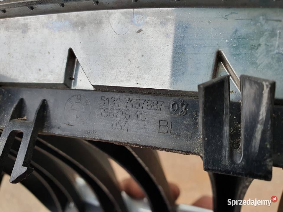 BMW X5 E70 X6 E71 GRILL NERKA LEWA 7157687 Międzychód