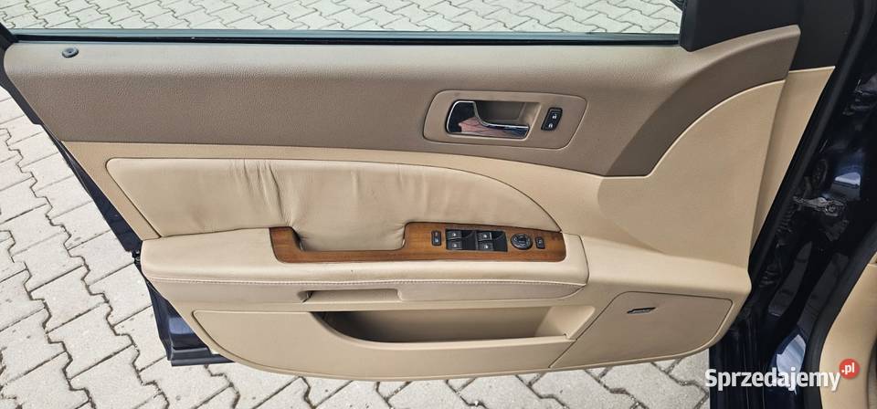 Cadilac STS