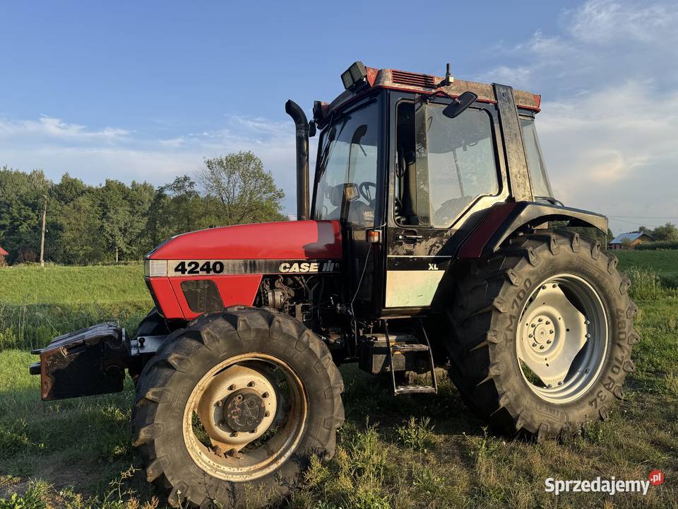 Case IH case 4240 4x4 95 koni Case Wilga