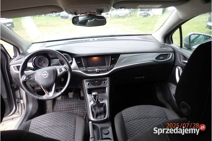 OPEL ASTRA 2019 159800 ccm 136 manualna Warszawa