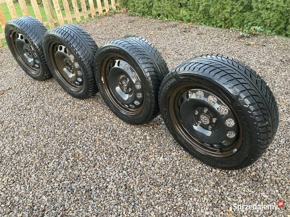 Audi A3 A4 koła zimowe felgi stalowe R16 opony Chodów