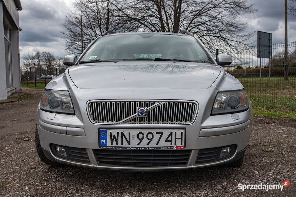 Srebrne Volvo V50 20D z 2006 r 136KM Sosnowiec sprzedam
