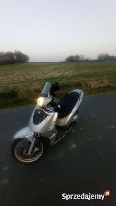Sprzedam skuter marki Kymco people 125s benzyna Wojciechów