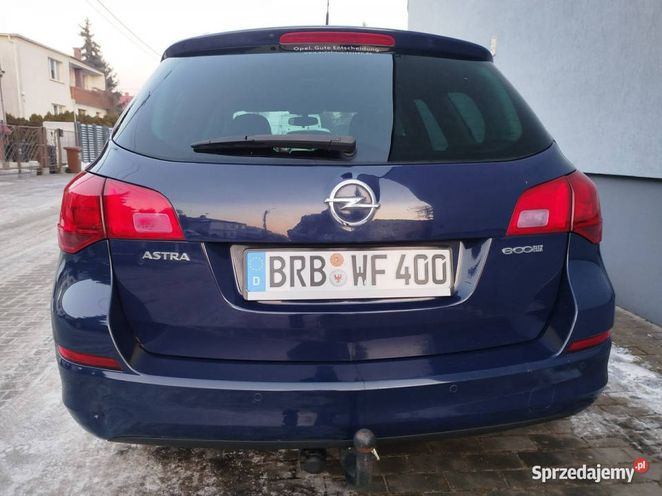 Opel Astra 2011r BENZYNA bez turbo 2 wlascicieli Astra Toruń