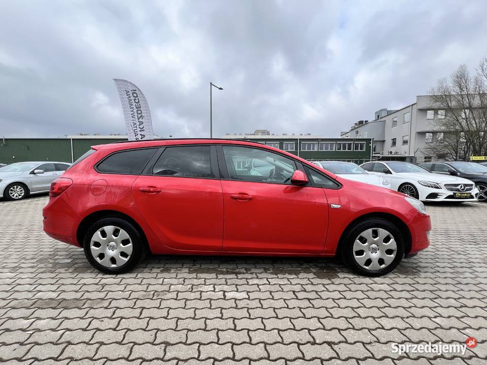 Opel Astra 2011 Hatchback Warszawa