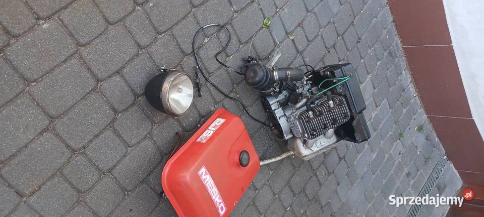 Silnik ciągnik rjs1 z osprzętem Ełk