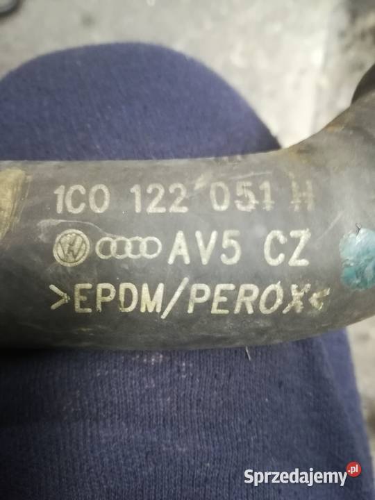 Wąż rura chłodnicy vw Skoda Audi 1c0122051h osobowe wielkopolskie Mieleszyn