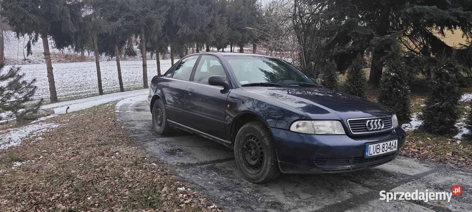 Audi A4 B5 18 benzyna 1995 A4 Olszanka