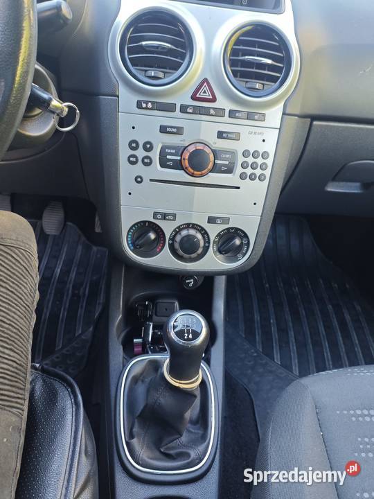 Corsa Satellite bezwypadek