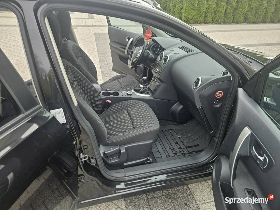 Nissan Qashqai2 20 141 Klimatronik Tempomat 4x4 manualna Strzegom