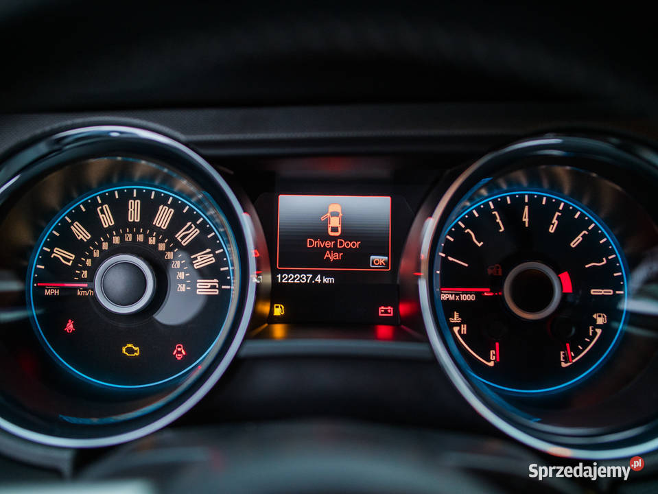 Sprzedam Ford Mustang 37 V6 Automat 2013 zadbany 3726cm3 Nakło Śląskie sprzedam