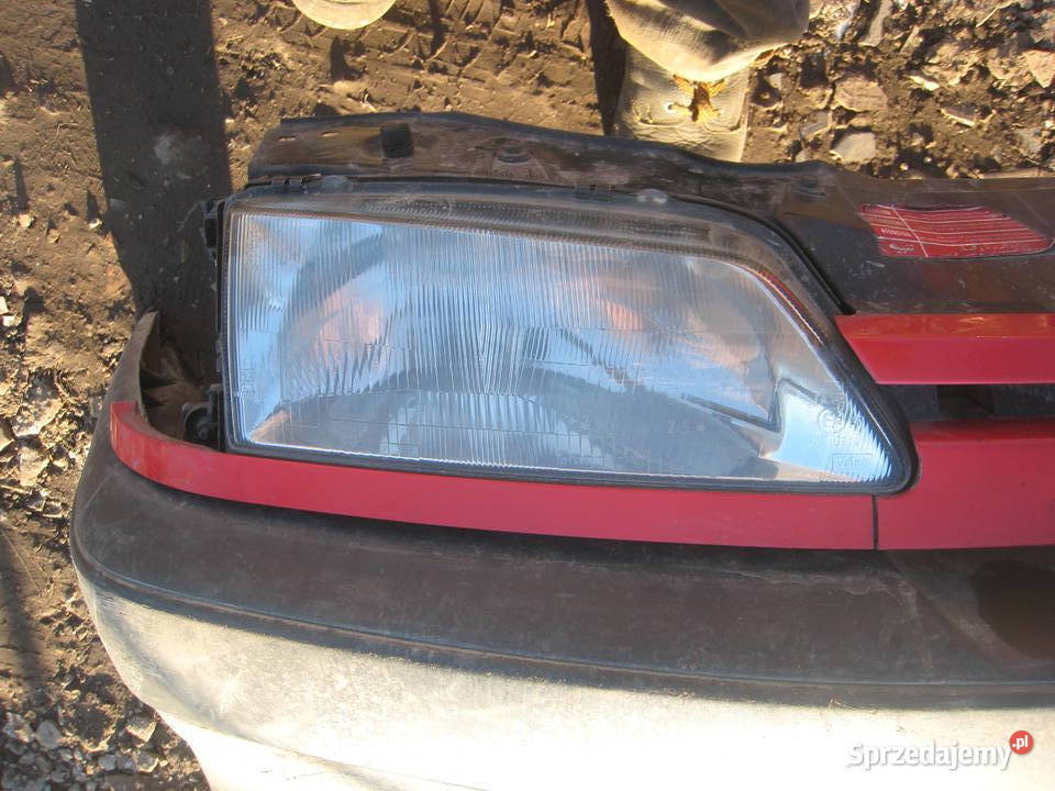 Lampa przednia reflektor przedni Peugeot 306 sprzedam