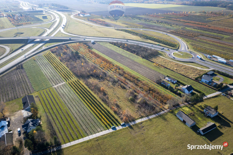 Działka usłgowa trasie S7 i Alei Krakowskiej Rembertów