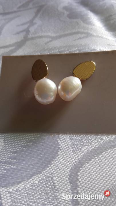 ZŁOCONE KOLCZYKI Z OKAZAŁĄ PERŁĄ HODOWLANĄ Piła