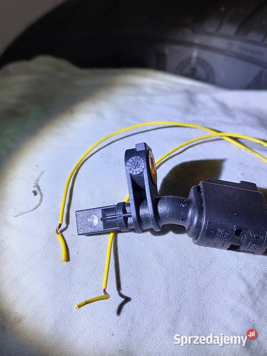 Czujniki ABS lewy i prawy oryginał Układ elektryczny Trzcianka