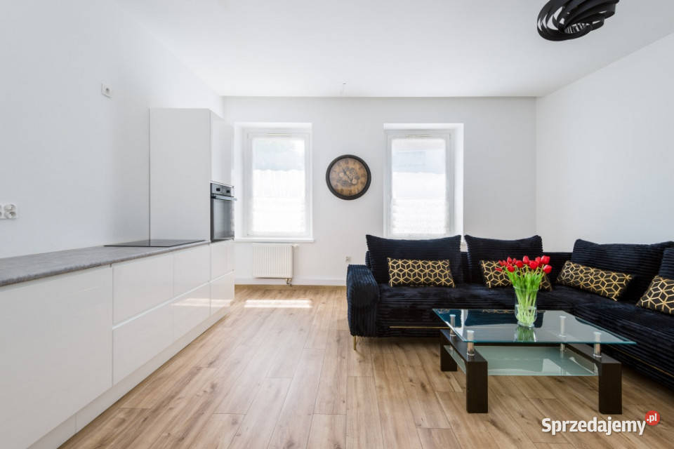 Nietypowe mieszkanie pokoje w kwadracie duża Sprzedaż