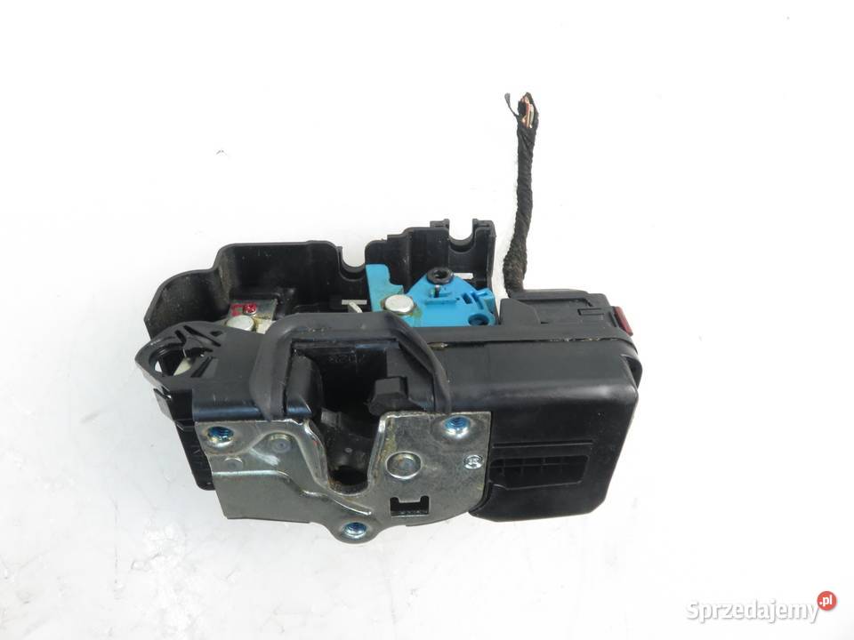 ZAMEK PRAWY PRZEDNI OPEL ANTARA A osobowe