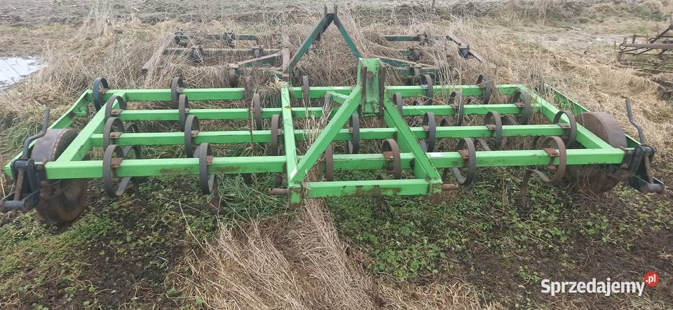kultywator agregat uprawowy bomet 28m unia Kultywatory Moszczenica