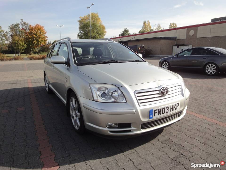 OKAZJA Anglik Toyota Avensis 20 benzyna 2003r sprowadzony Zelów