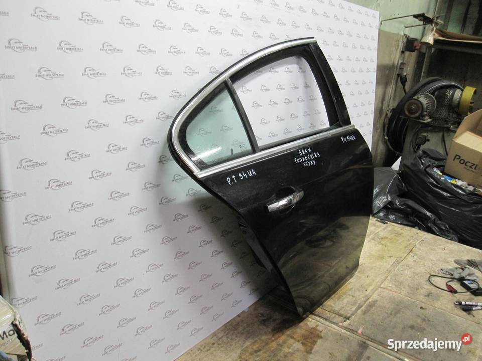 OPEL INSIGNIA A I 10r drzwi prawe tył