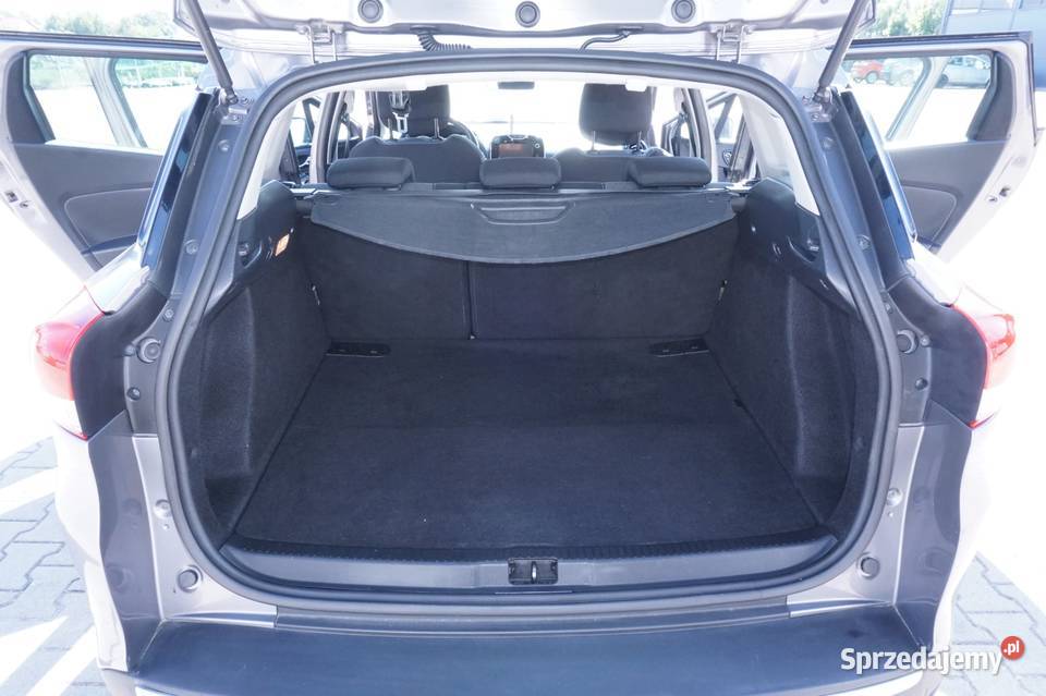 Sprzedam Renault Clio Nadwozie kombi Silnik tempomat Clio łódzkie