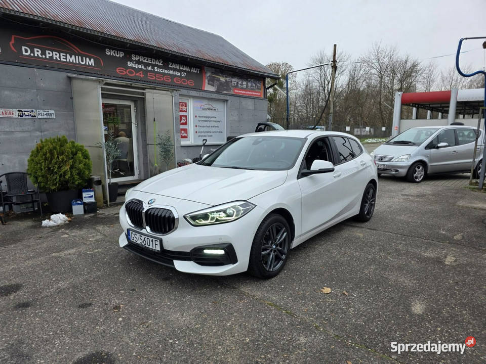 BMW 118 15 Benzyna 140 Automat Full LED Kamera podgrzewane fotele Słupsk