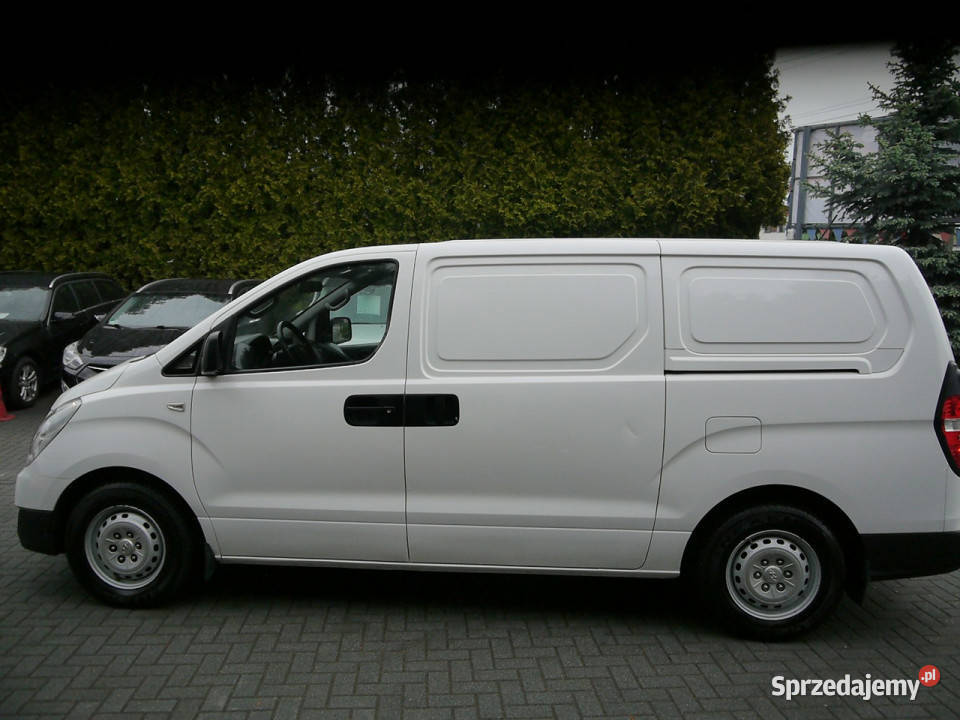 Hyundai H1 90TKM Stan b z Niemiec Gwarancja 12mc zarejestrowany w Polsce Częstochowa sprzedam