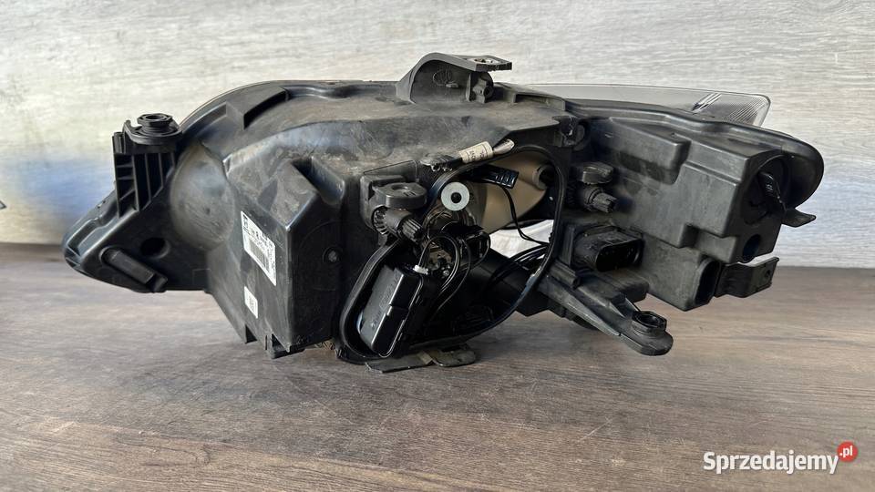 SEAT IBIZA V LAMPA PRZEDNIA PRAWA EUROPA osobowe Lampy przednie lubuskie Gorzów Wielkopolski