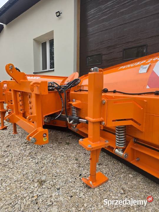 Pług do śnieguśnieżny Volant strzałka 25m euro sprzedam