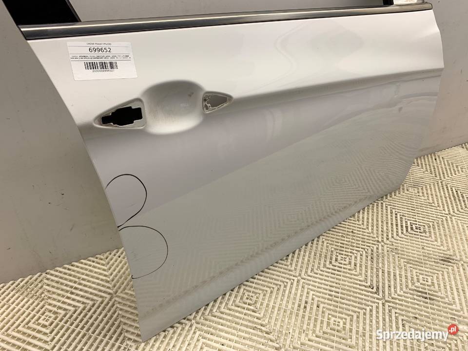 DRZWI PRAWY PRZÓD HYUNDAI i40 Hatchback NCW