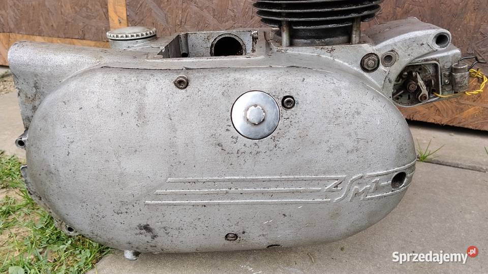 Junak m10 silnik pokrywa kartery skrzynia wał
