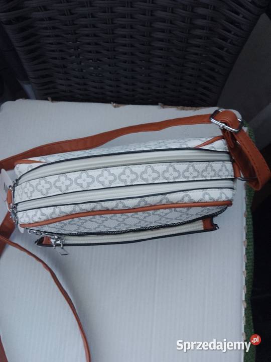 Torebka listonoszka 23cm Chrzanów sprzedam
