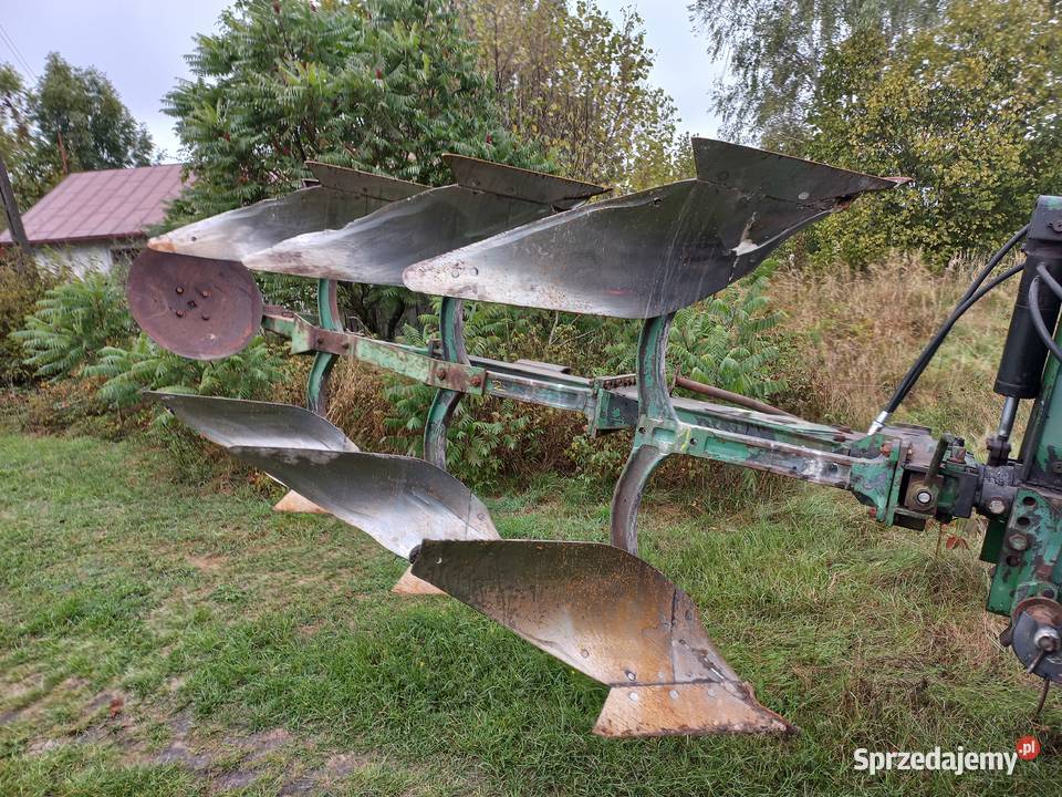 Pług 3 skibowy obrotowy odkładnice 42 HUARD