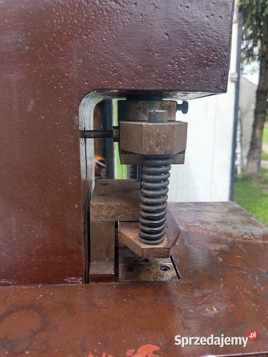 Prasa hydrauliczna automatyczna