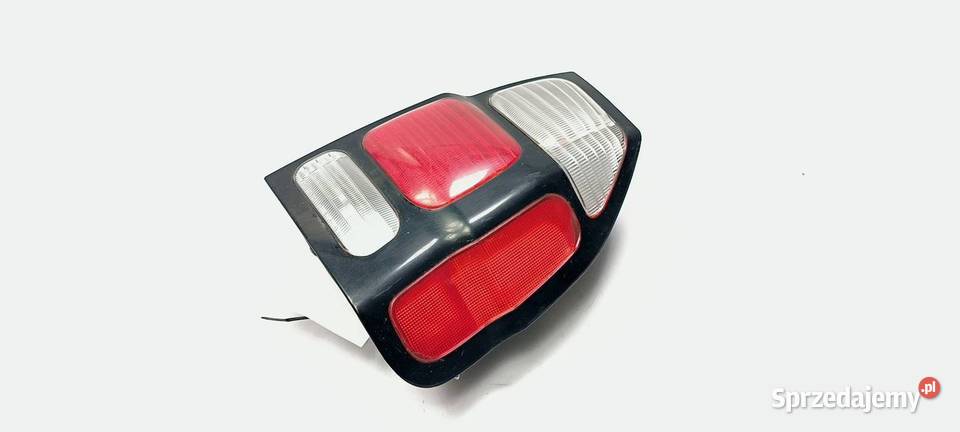 LAMPA PRAWA TYŁ MITSHUBISHI MONTERO Pozostałe Lipno