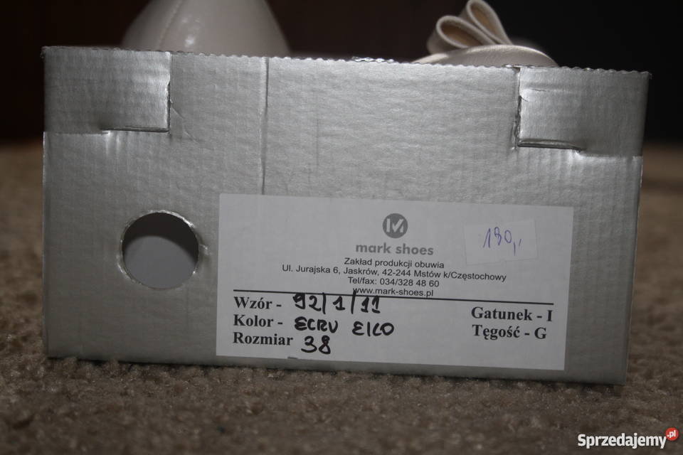 Mark Shoes 38 ecru Dębe Wielkie
