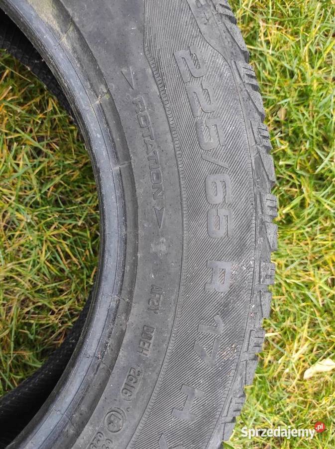 Opony zimowe 22565r17 Uniroyal SUV Rzgów