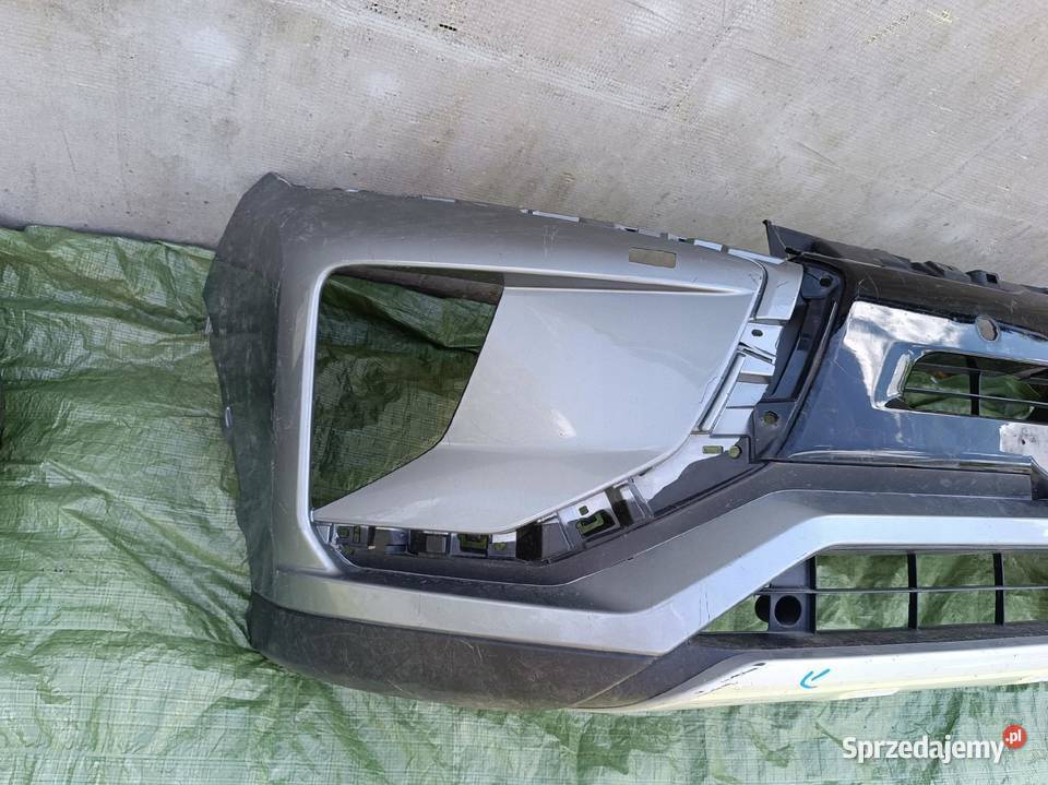 ORYGINAŁ ZDERZAK PRZÓD 6400H717ZZ MITSUBISHI Nowy Tomyśl